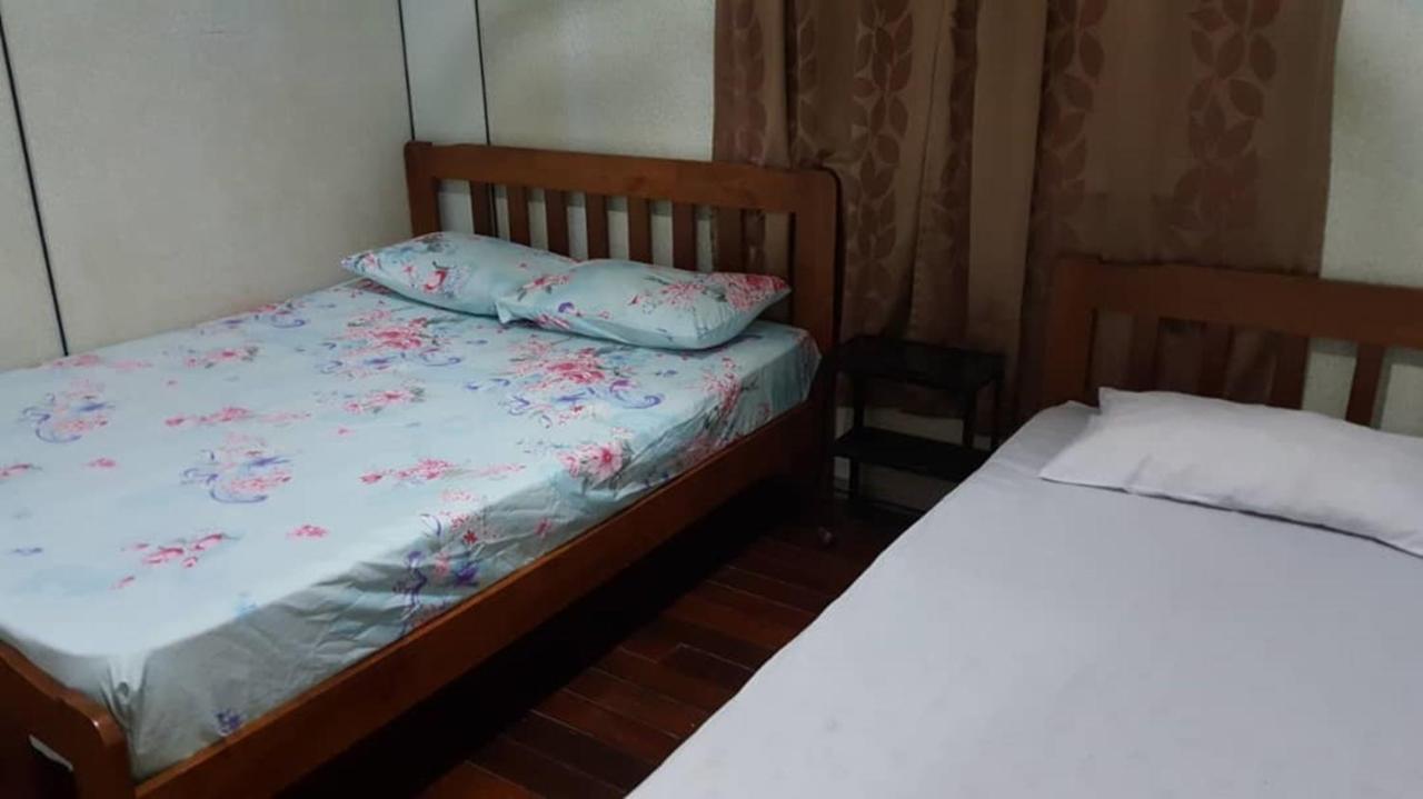 Discovery Cafe And Guesthouse Malacca Eksteriør billede